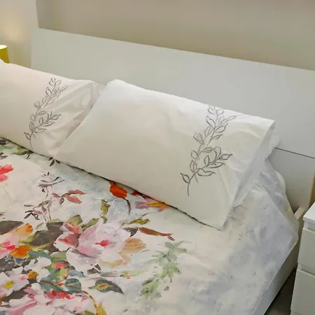 Relax With View & Private Parking Appartement Lugano