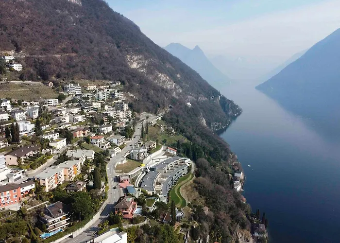 Relax With View & Private Parking *