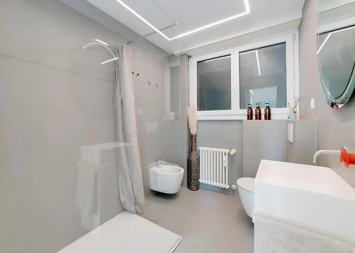 Relax With View & Private Parking * Lugano