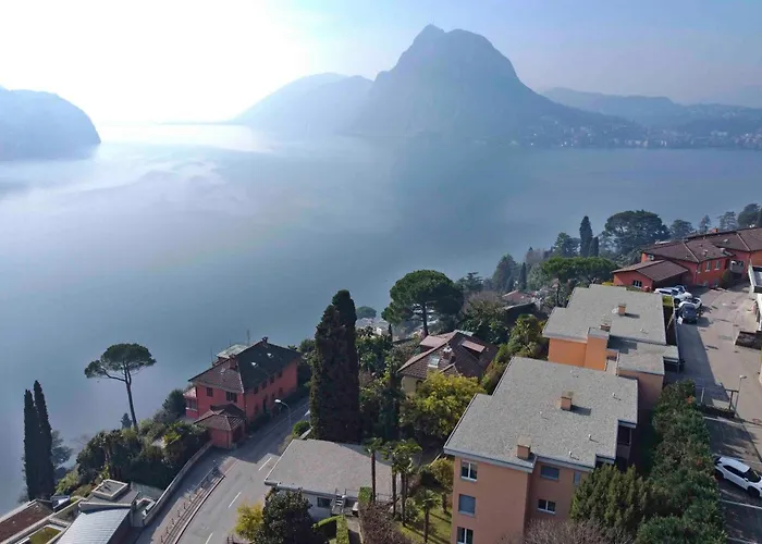 Relax With View & Private Parking * Lugano